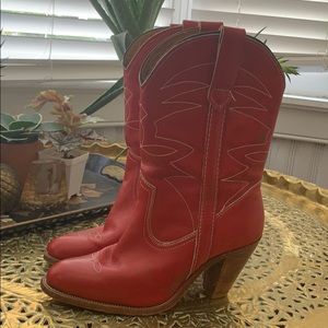 Vintage Frye red leather heeled cowgirl boots 8.5